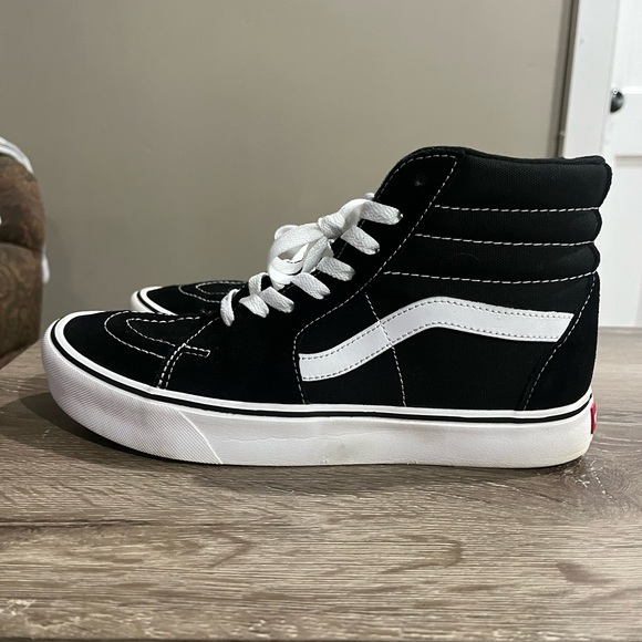 Vans black-and-white size 9 - Picture 2 of 5